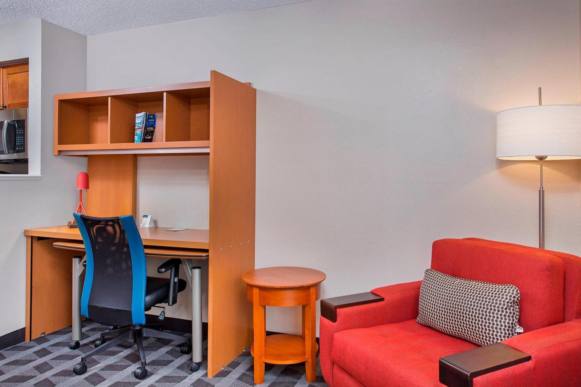 Towneplace Cedar Bluff Hotel